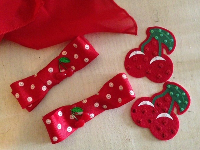 Cherry bows and pasties - 